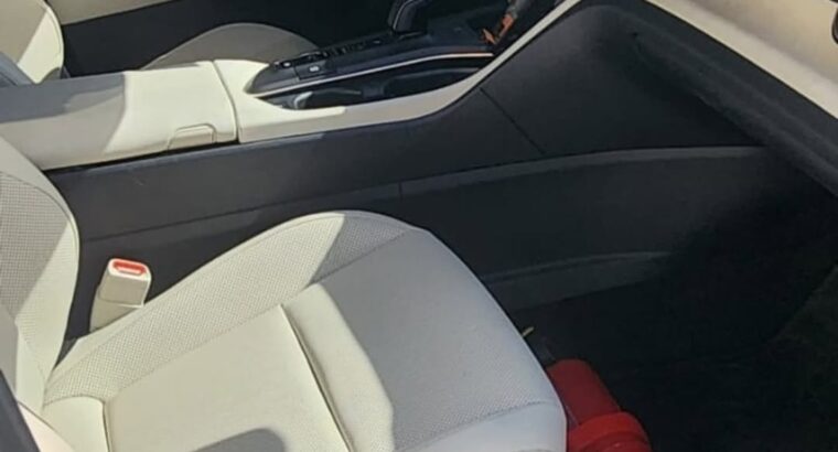 Toyota Crown platinum 2023 Full option Gcc