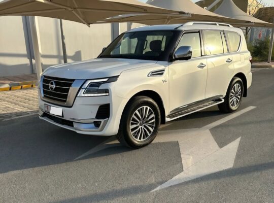 Nissan patrol platinum 2020 Gcc full option