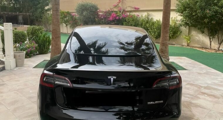Tesla Model 3 performance 2021 Gcc for sale