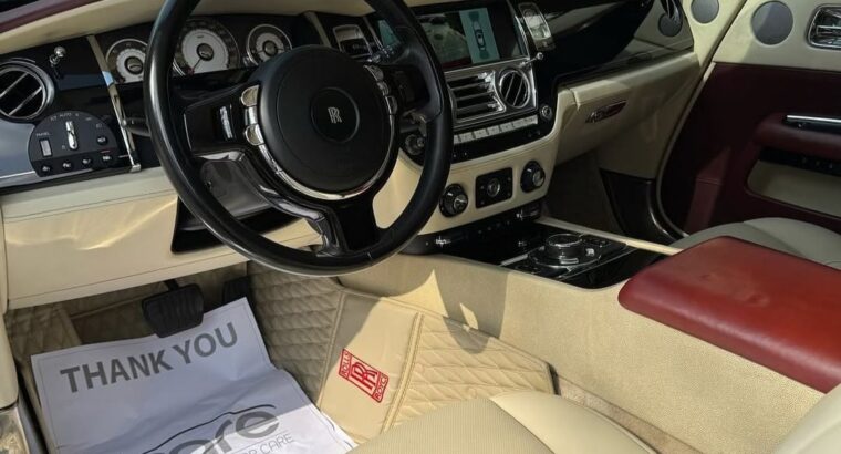 Rolls Royce Wraith 2014 Gcc full option for sale
