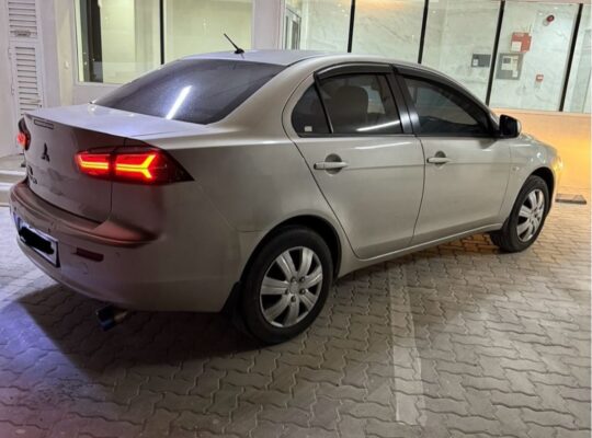 Mitsubishi Lancer 2014 mid option Gcc