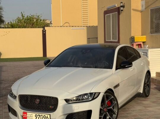 Jaguar XES sport 2019 Gcc for sale