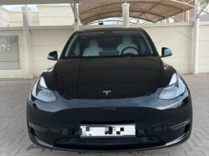 Tesla model Y Long range 2023 Gcc for sale