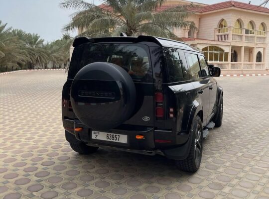 Land rover defender HSE 2022 Gcc for sale