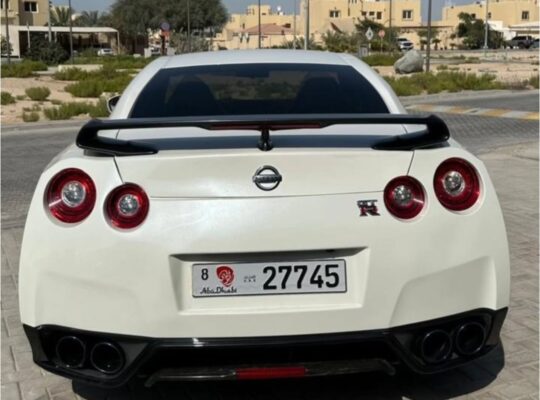 Nissan GTR 2016 Gcc fully loaded