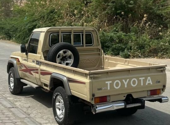 Toyota Land cruiser pick up 2014 Gcc