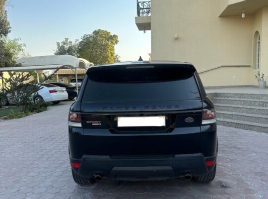 Range Rover sport HSE Dynamic 2017 Gcc for sale