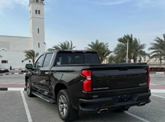 Chevrolet Silverado high Country 2019 USA imported