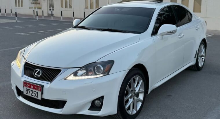 Lexus Is300 full option 2011 Gcc for sale