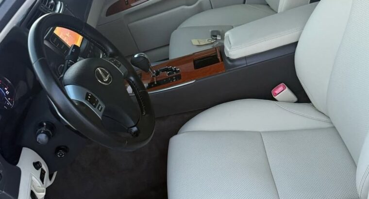 Lexus Is300 full option 2011 Gcc for sale