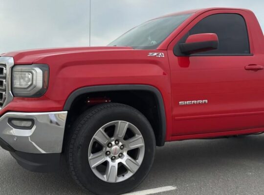 Gmc sierra coupe sle 2016 Gcc for sale