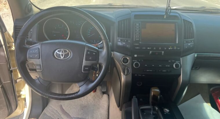 Toyota Land cruiser VXR 2010 Gcc