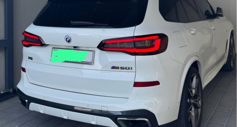 BMW X5 M50i full option 2023 Gcc for sale
