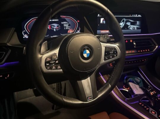 BMW X5 M50i full option 2023 Gcc for sale