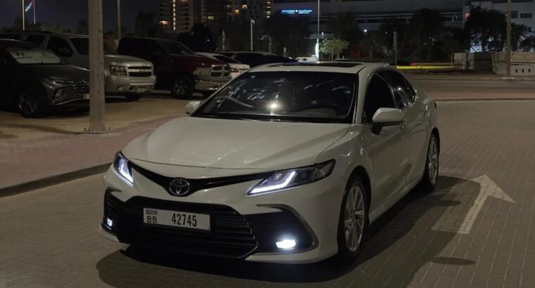 Toyota Camry SE 2023 Gcc full option for sale