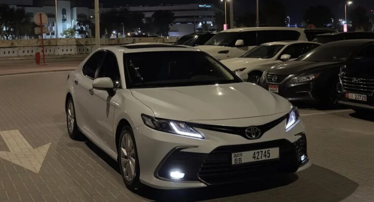 Toyota Camry SE 2023 Gcc full option for sale
