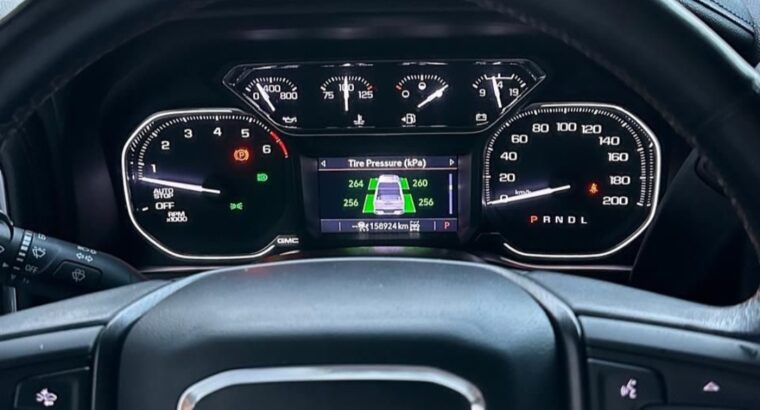 Gmc sierra AT4 6.2L Gcc 2020 for sale