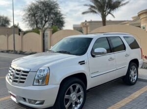 Cadillac Escalade 2011 full option Gcc for sale