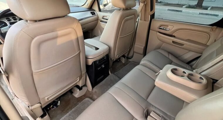 Cadillac Escalade 2011 full option Gcc for sale
