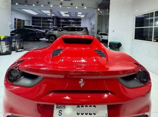 Ferrari 488 spider 2019 fully loaded Gcc