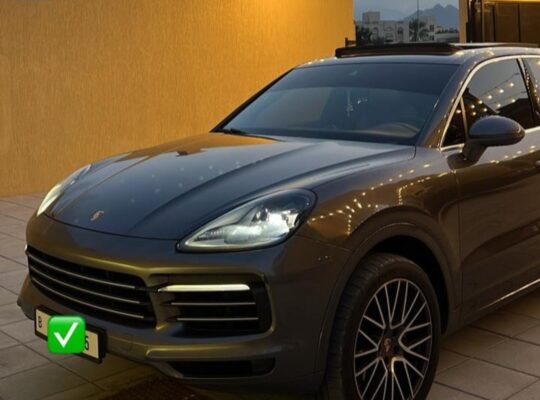 Porsche Cayenne 2019 Gcc for sale