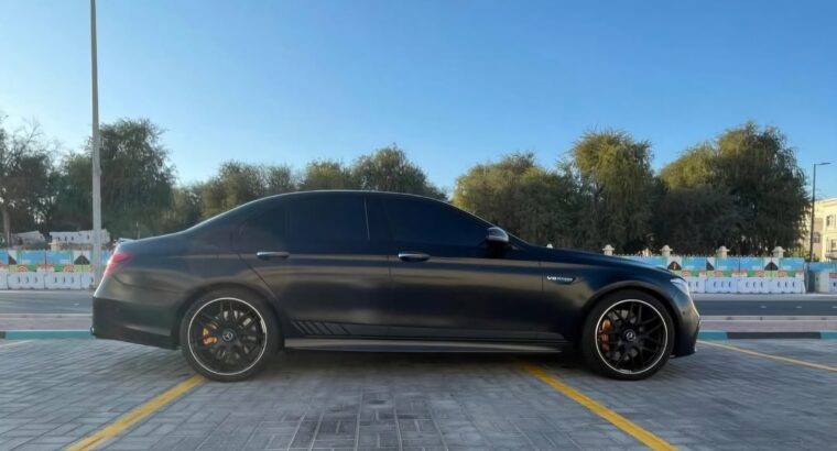 Mercedes E63s AMG 2018 full option Gcc for sale
