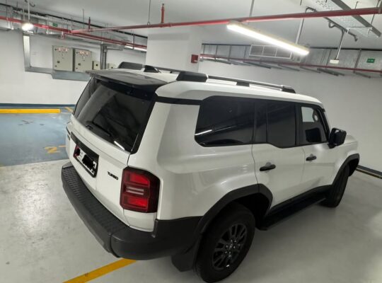 Toyota Prado GXL 2024 Black Edition Gcc