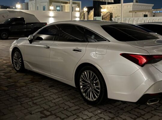 Toyota Avalon Limited 2021 Gcc full option