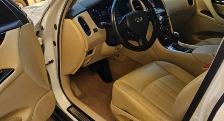 Infiniti Qx50 full option 2016 Gcc for sale