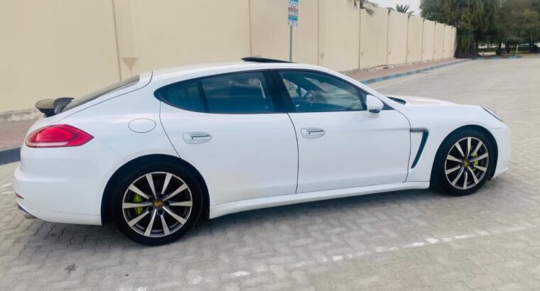 Porsche Panamera 2016 Gcc in good condition