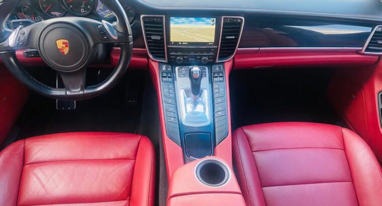 Porsche Panamera 2016 Gcc in good condition