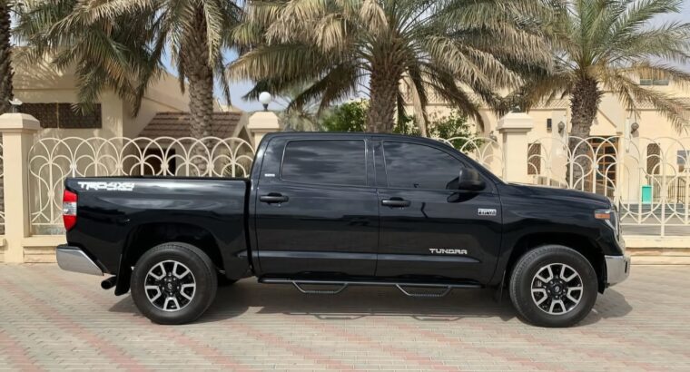 Toyota Tundra 2020 full option 5.7L for sale