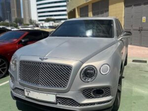 Bentley Bentayga 2017 Gcc full option for sale