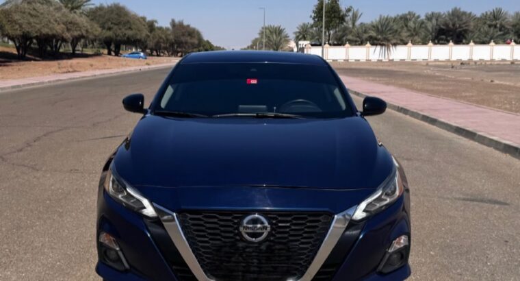 Nissan Altima Sr 2022 USA imported