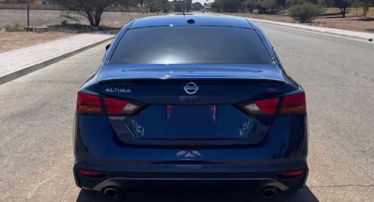 Nissan Altima Sr 2022 USA imported