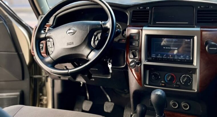 Nissan patrol Safari 2019 full option Gcc