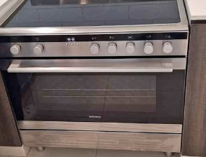 Siemens electric ceramic cooking range 90cm for sa