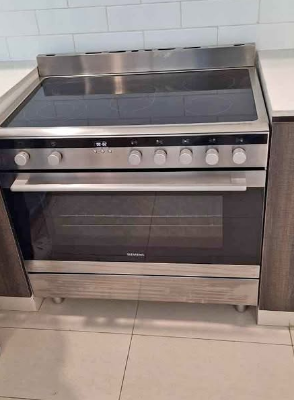 Siemens electric ceramic cooking range 90cm for sa