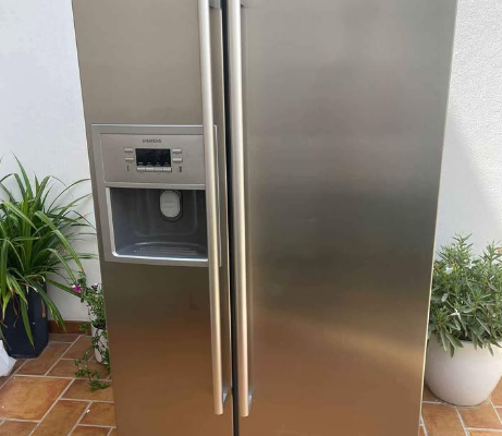 Siemens brand side by side fridge and freezer for