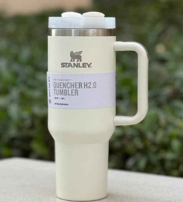 Stanley cup 40 OZ for sale