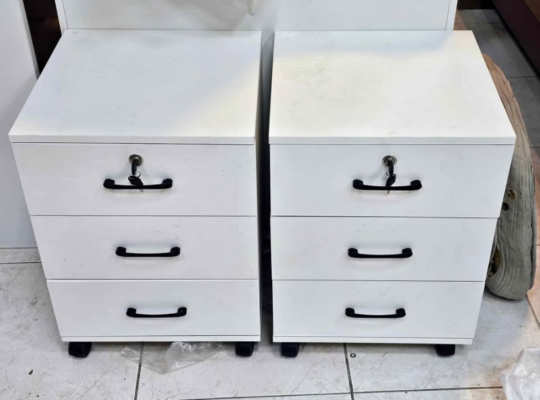 Storage cabinet 3 drawer pedestal wheel White For