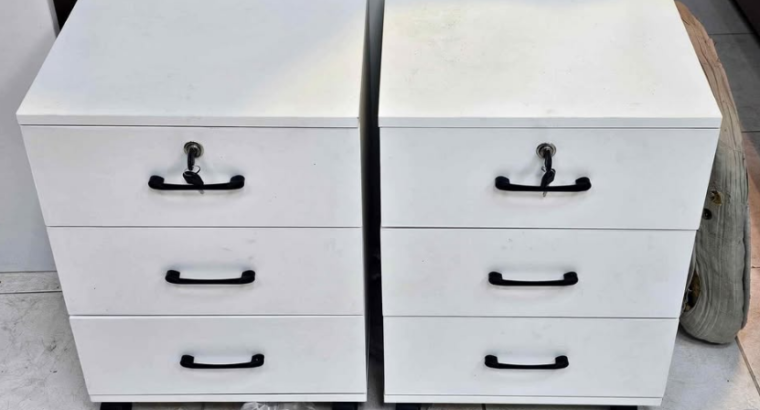 Storage cabinet 3 drawer pedestal wheel White For