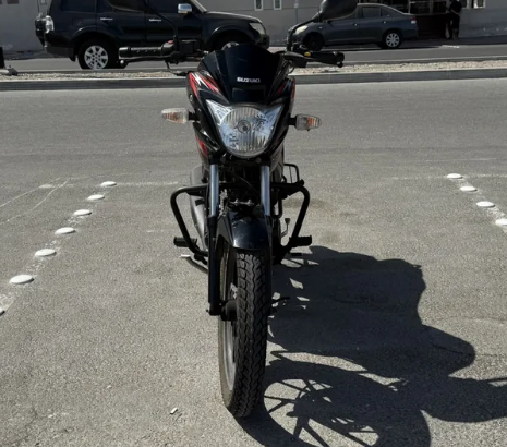 Suzuki Slingshot 2016 (Low kms) for sale