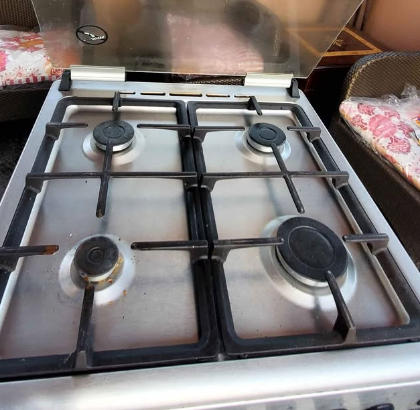 Veneto Gas Cooking Range 4 burner For Sale