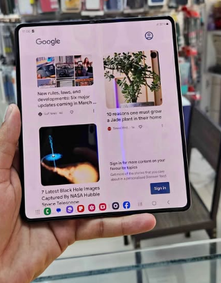 SAMSUNG FOLD 5 12GB/256GB FOR SALE