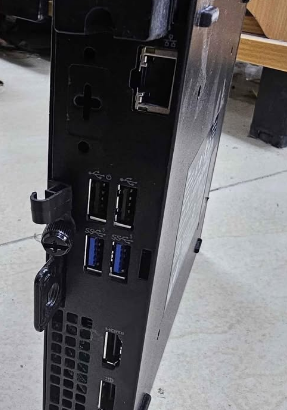 Dell Tani model 3000 i5.12th for sale