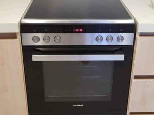 Siemens full electric ceramic cooker 60cm for sale