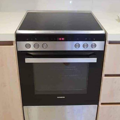 Siemens full electric ceramic cooker 60cm for sale