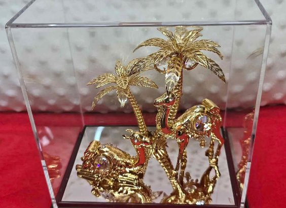 Beautiful brand new 24k gold plated for sale