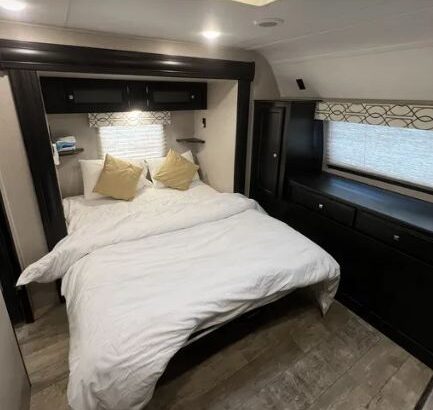caravan sporttrek 2019 كرفان امريكي